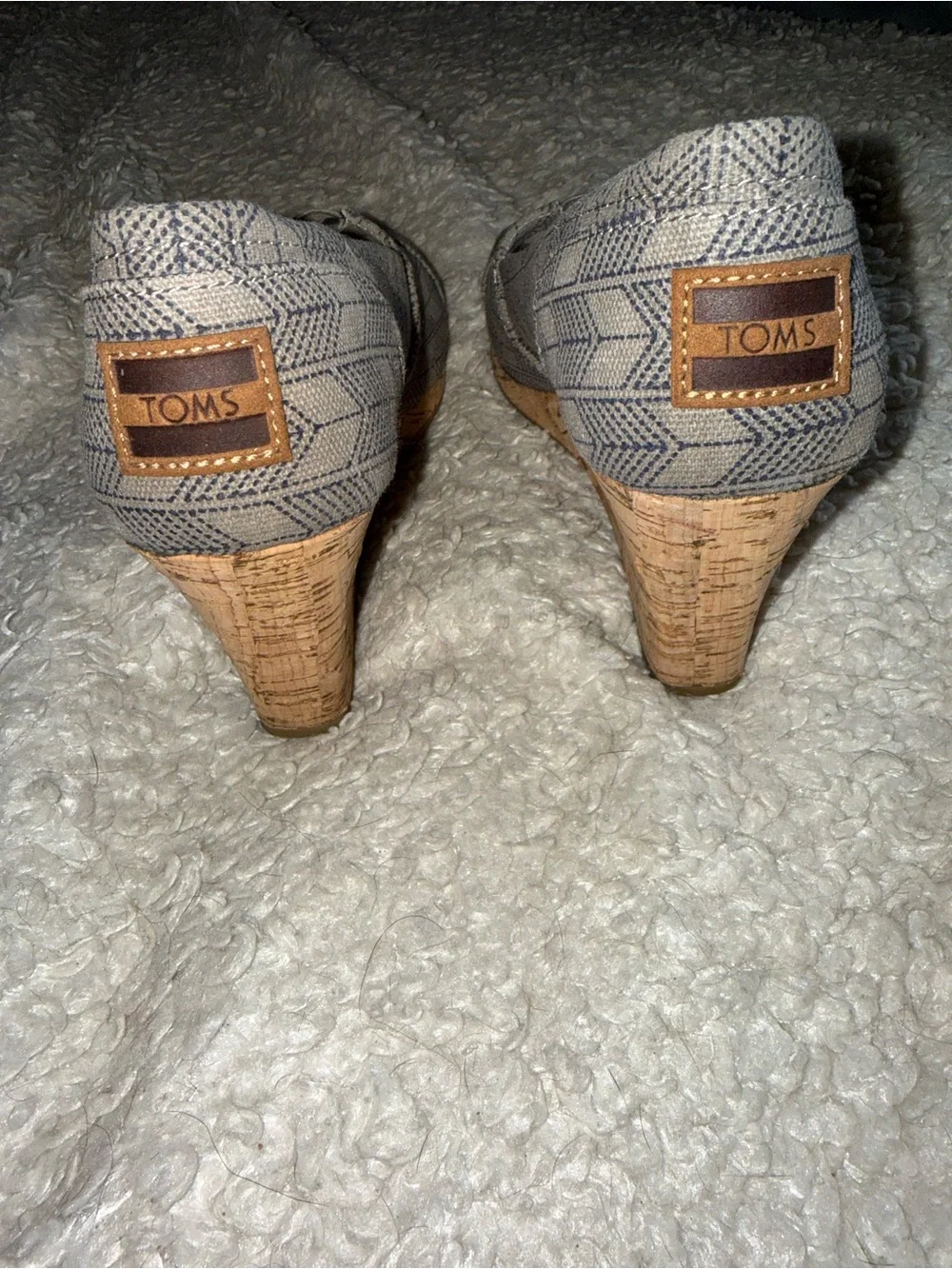Toms Women's Gray Patterned Peep-Toe Wedge Slip-Ons